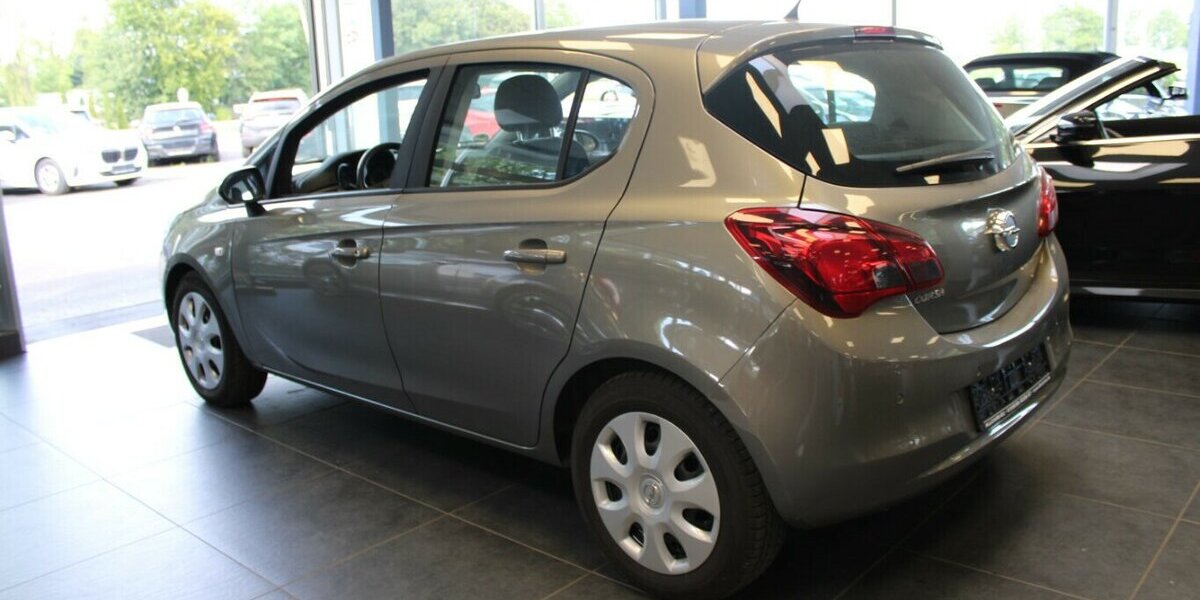 Opel Corsa 1.4 Automatik Edition 7.437 km 9.980 &euro; Euskirchen 53881