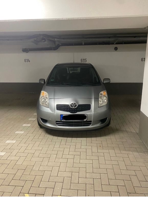 Toyota Yaris 133.372 km 3.250 € Köln 51063