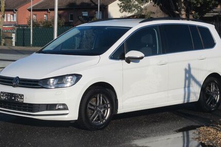 VW Touran 175.388 km 16.363 &euro; Erftstadt 50374