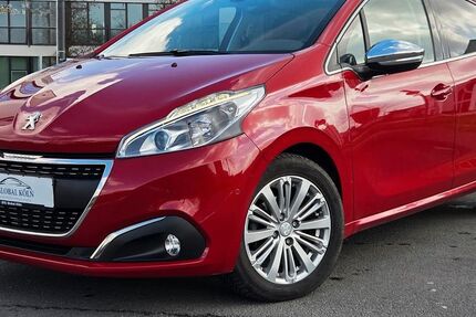 Peugeot 208 62.000 km 12.900 &euro; Köln (Ostheim) 51107