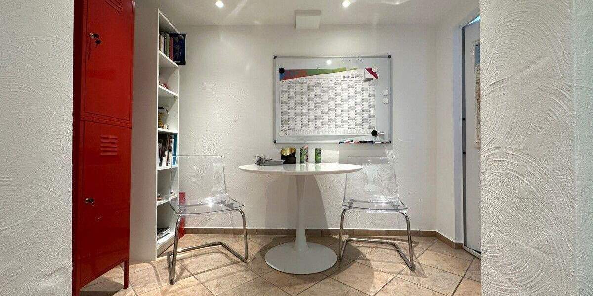 Gewerbeobjekt Königswinter Thomasberg - 3 Zimmer, 27 m&sup2;, 630&euro; | Angebot:25697244