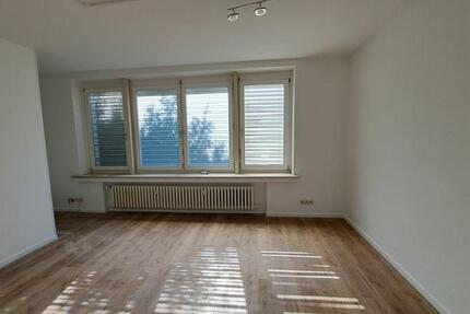 Wohnung Bonn Hardtberg - 4 Zimmer, 100 m&sup2;, 2.150&euro; | Angebot:25824139
