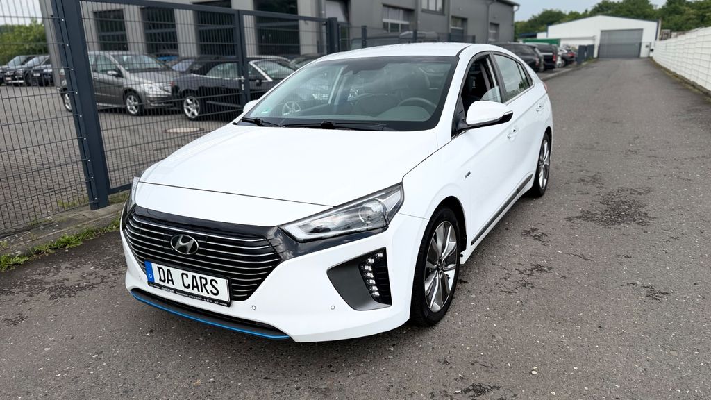 Hyundai IONIQ 142.000 km 12.500 &euro; Troisdorf (10 km Köln-Bonn Airport) 53842
