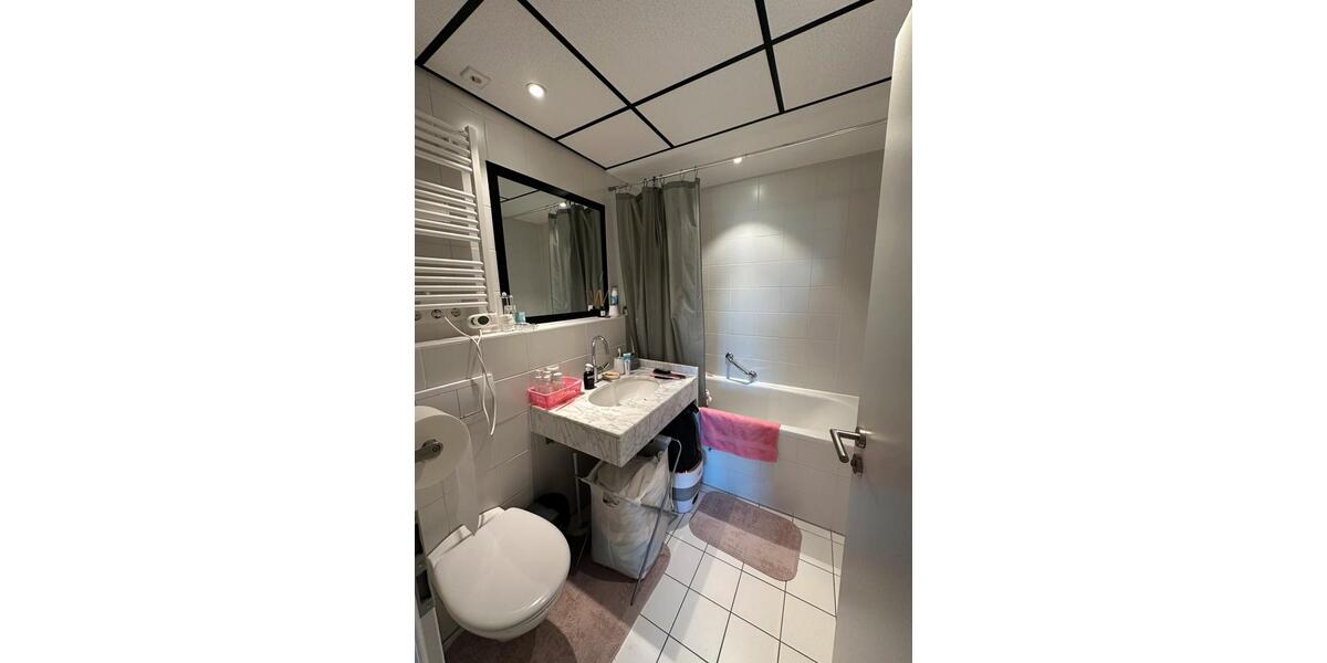 Etagenwohnung Bonn Gronau - 1 Zimmer, 20 m&sup2;, 1.009&euro; | Angebot:25790439