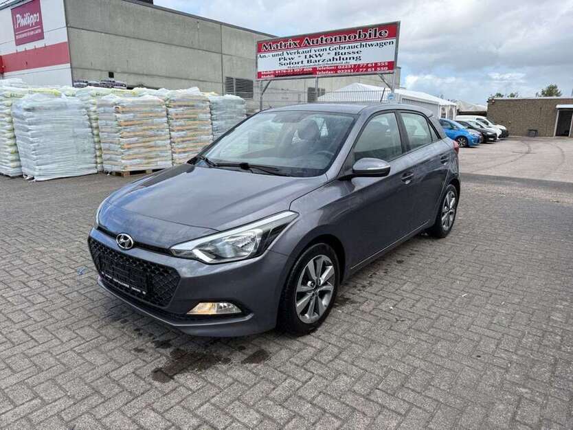 i20