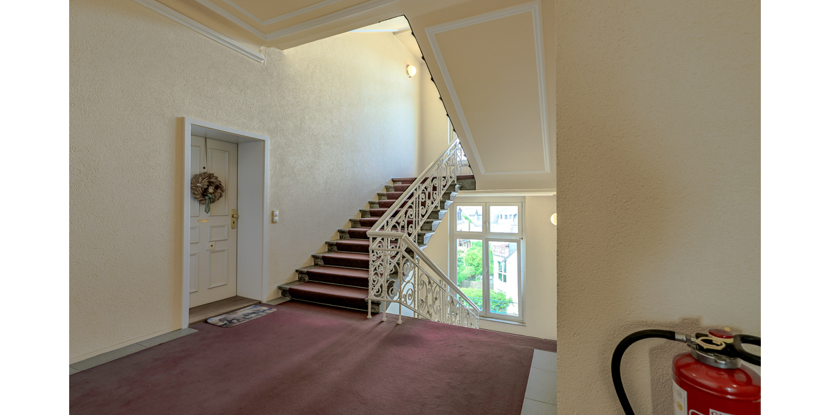 Top Eigentumswohnung mit Rheinblick, 2 Balkonen und Tiefgaragenstellplatz! - Etagenwohnung Königswinter | Angebot:27225155