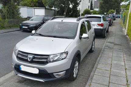 Dacia Sandero 94.000 km 5.900 &euro; Bonn 53229
