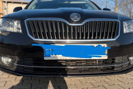 Skoda Superb 120.920 km 13.400 &euro; Bonn 53123