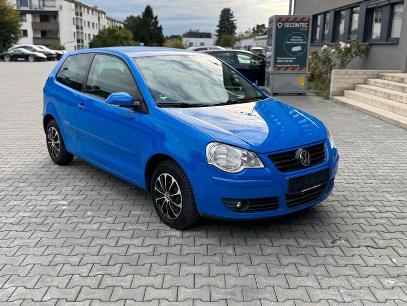 VW Polo 109.250 km 3.300 € Bergisch Gladbach 51469