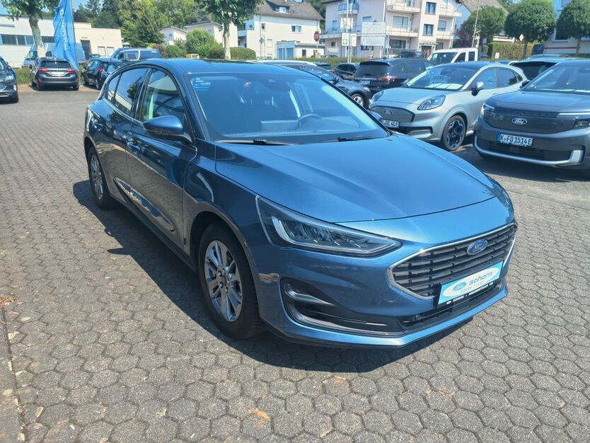 Ford Focus 17.727 km 22.490 € Rheinbreitbach 53619