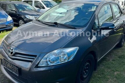 Toyota Auris 162.224 km 2.999 &euro; Euskirchen 53879