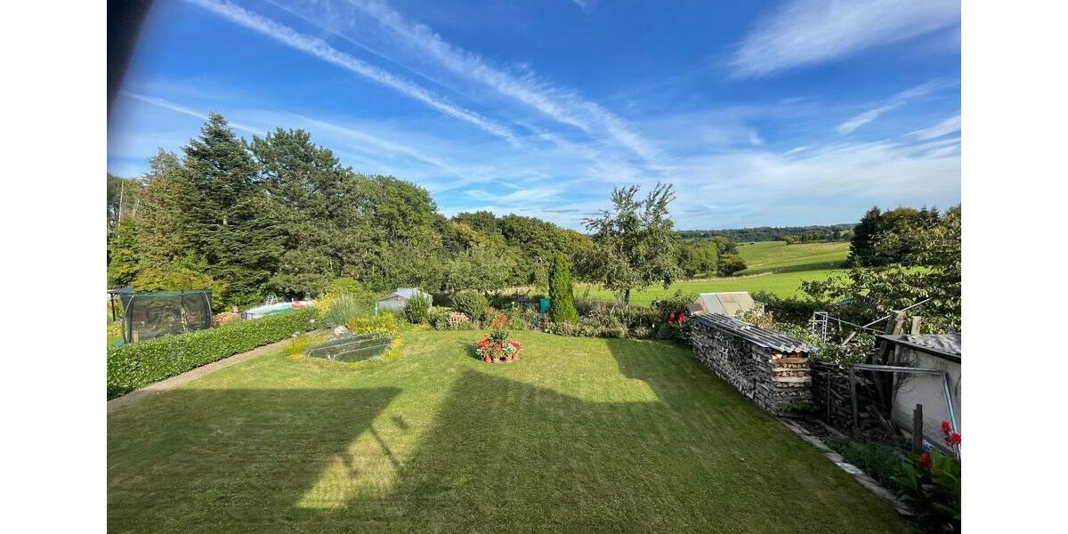 Einfamilienhaus Lohmar - 8 Zimmer, 218 m&sup2;, 549.000&euro; | Angebot:24855510