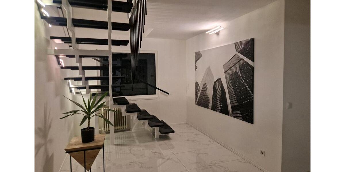 Einfamilienhaus Remagen - 8 Zimmer, 250 m&sup2;, 599.000&euro; | Angebot:25797226