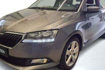 Skoda Fabia 17.400 km 16.870 &euro; Siegburg 53721