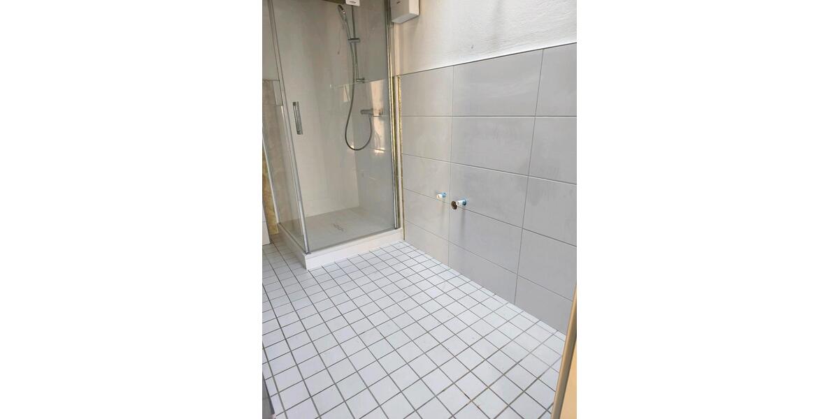 Dachgeschoßwohnung Wachtberg - 3 Zimmer, 90 m&sup2;, 850&euro; | Angebot:25793372