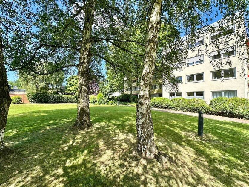 CITYHOUSE: Schicke Wohnung! Und ein von Grund auf gepflegtes Gemeinschaftseigentum! PKW-SP & Balkon!