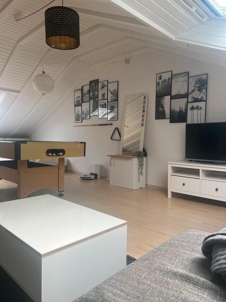 Schöne 1- Zimmer Wohnung im Bonner Zentrum (Altstadt) ab 01.07.