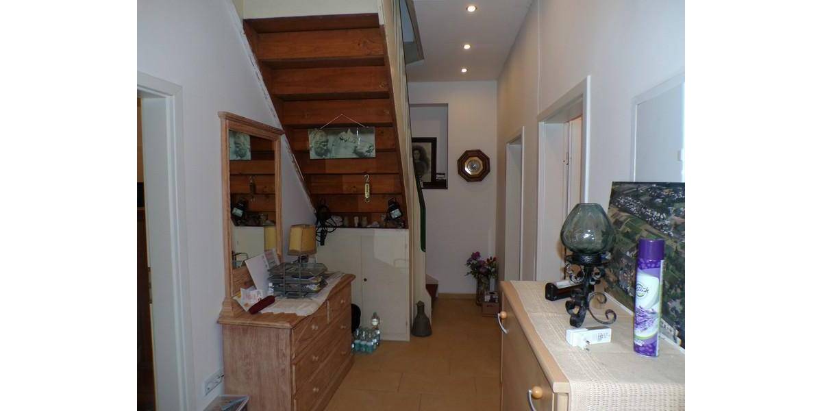 Reihenendhaus Bornheim Dersdorf - 8 Zimmer, 224 m&sup2;, 460.000&euro; | Angebot:25775804