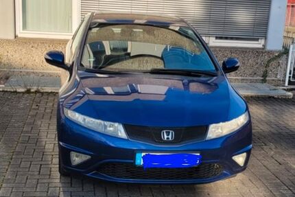 Honda Civic 194.365 km 3.950 &euro; Bad Honnef 53694