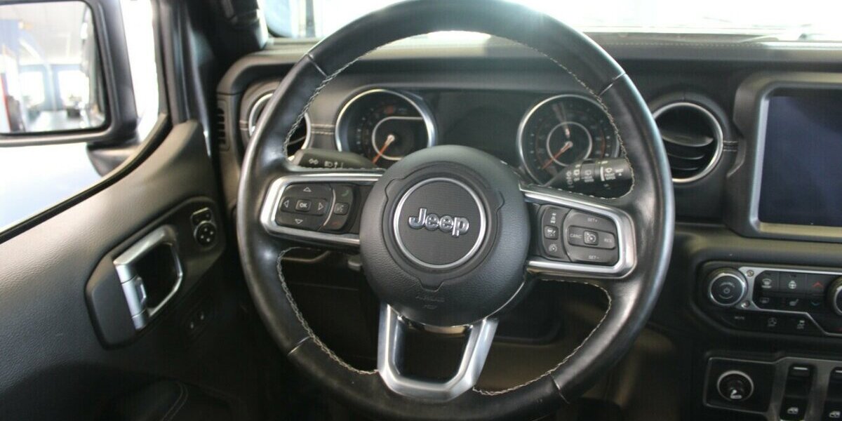 Jeep Wrangler 2.0 T-GDI Hardtop AWD Automatik 80th Anni 43.170 km 41.980 &euro; Euskirchen 53881