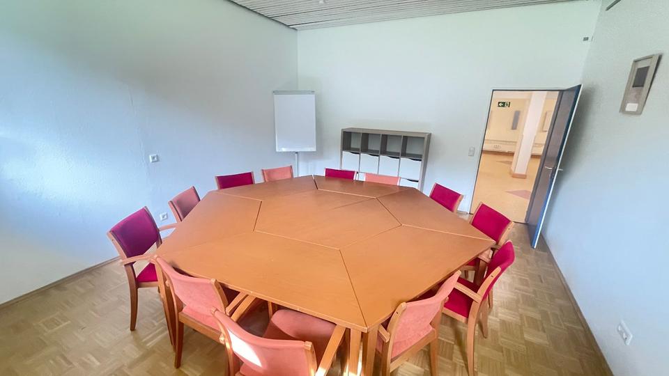 Etagenwohnung Bonn Poppelsdorf - 2 Zimmer, 47 m&sup2;, 568&euro; | Angebot:26182148