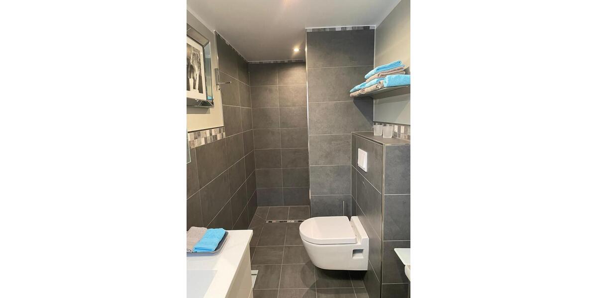 Erdgeschoßwohnung Köln Lindenthal - 5 Zimmer, 220 m&sup2;, 484.000&euro; | Angebot:25916142