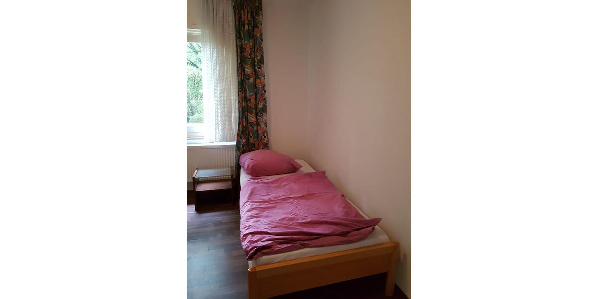 Mehrfamilienhaus, Wohnhaus Bonn Friesdorf - 1 Zimmer, 85 m&sup2;, 1.150&euro; | Angebot:26234312