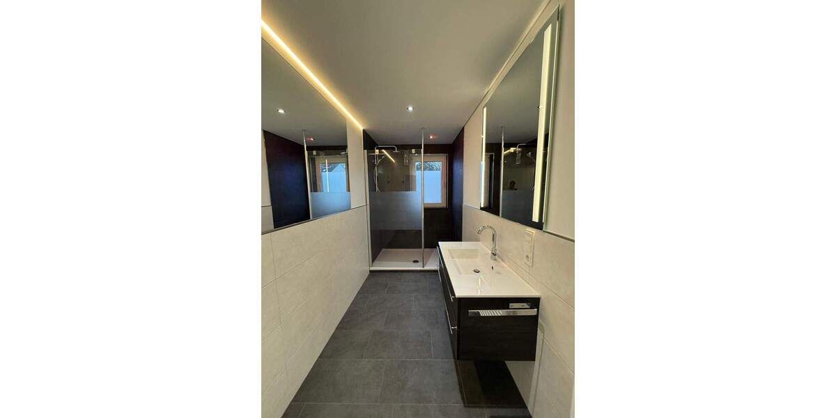 Etagenwohnung Siegburg Dreesch - 2 Zimmer, 80 m&sup2;, 1.100&euro; | Angebot:24155580