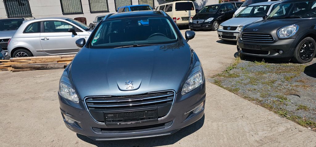 Peugeot 508 201.000 km 3.199 € Bonn 53227