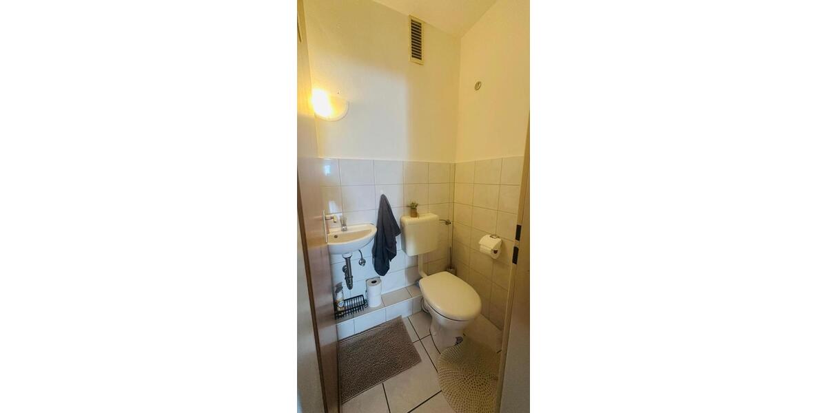 Dachgeschoßwohnung Köln Porz - 3 Zimmer, 82 m&sup2;, 244.000&euro; | Angebot:27201198