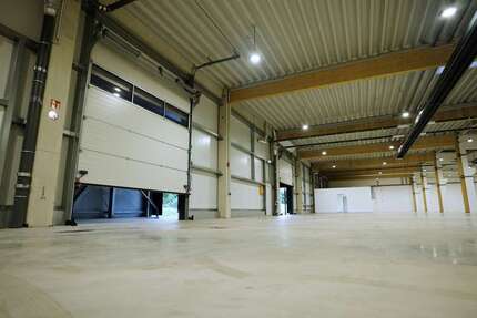 Halle in Bonn 8.170 € 1160 m² zimmer