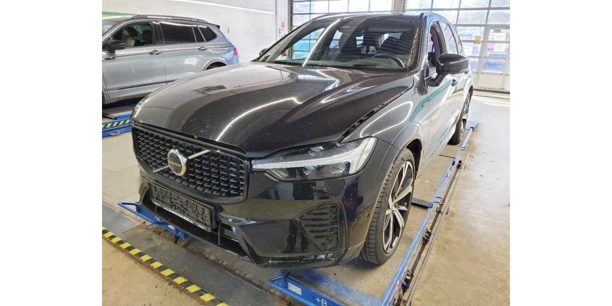 Volvo XC60 24.100 km 42.900 &euro; Hennef 53773