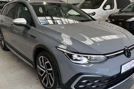 VW Golf 102.610 km 24.300 &euro; Eitorf 53783