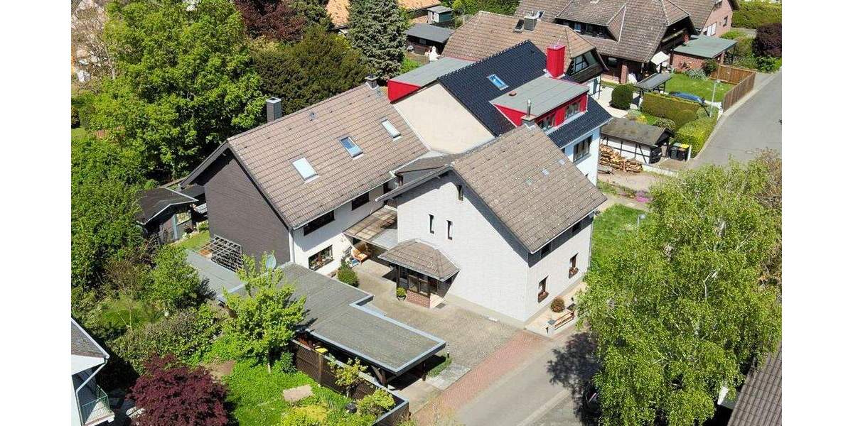 Doppeltes Wohnvergnügen in Wachtberg-Ließem: Zwei Häuser, unzählige Möglichkeiten! 1 zimmer