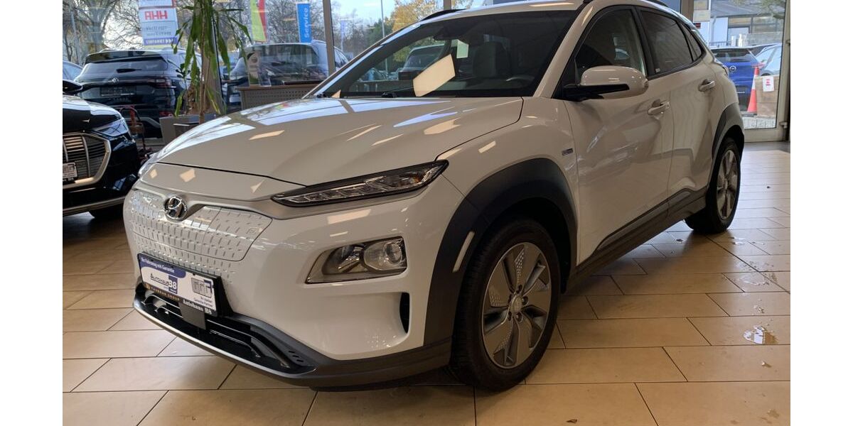 Hyundai KONA 32.707 km 13.500 &euro; Hennef 53773