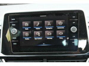 VW T-Roc 2,0 TDi 4-Motion R-Line Navi DSG SOFORT !!! 30.000 km 29.950 &euro; Bonn 53225