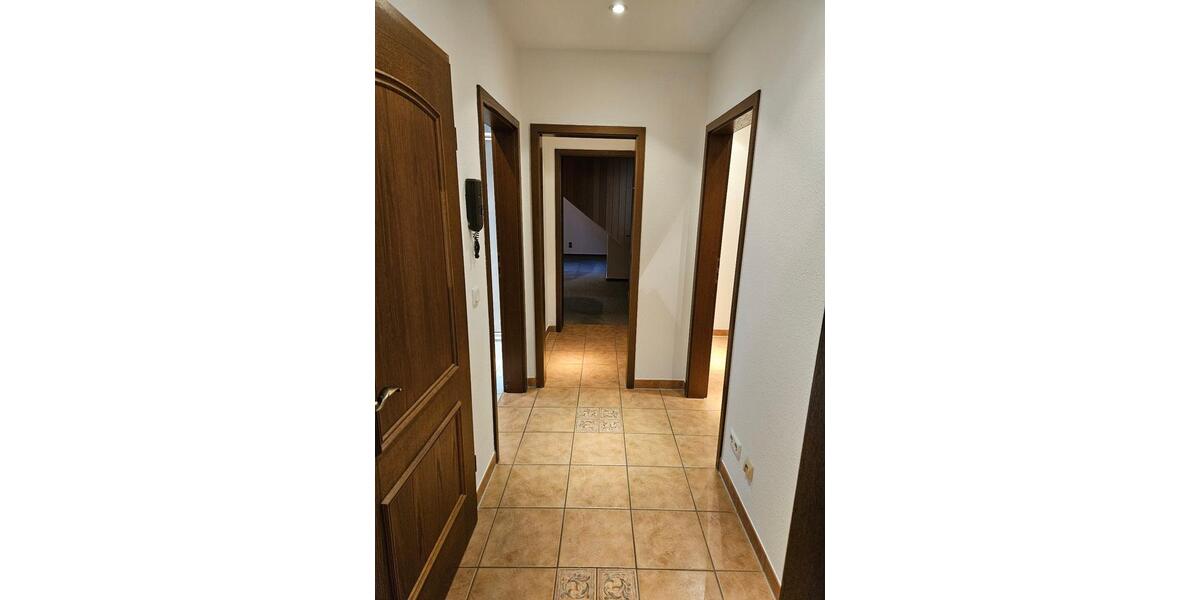 Dachgeschoßwohnung Königswinter - 2 Zimmer, 59 m&sup2;, 660&euro; | Angebot:24712298