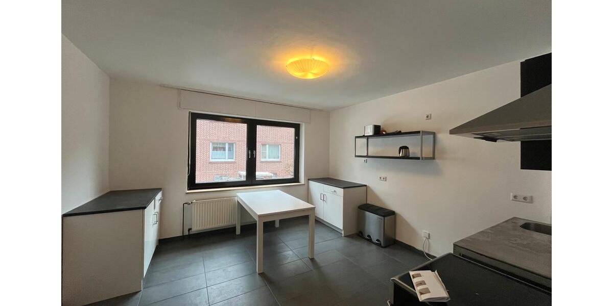 Helle 2-Zimmer Wohnung im EG in Hürth mit EBK 2 zimmer