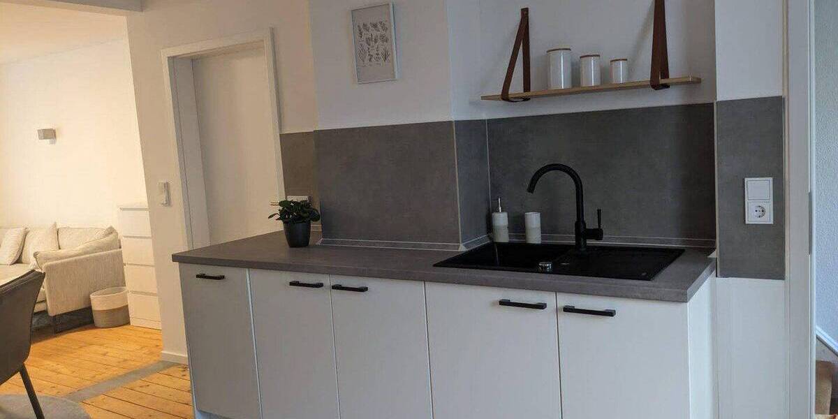 Reihenendhaus Bonn Poppelsdorf - 3 Zimmer, 75 m&sup2;, 1.550&euro; | Angebot:26865299