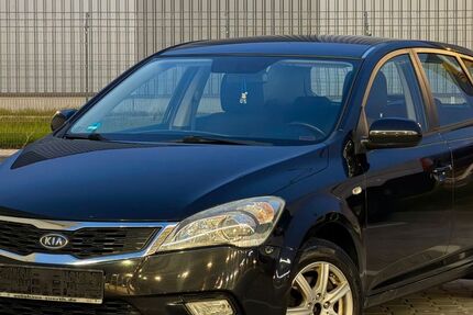 Kia ceed / Ceed 189.000 km 2.650 &euro; Euskirchen 53881