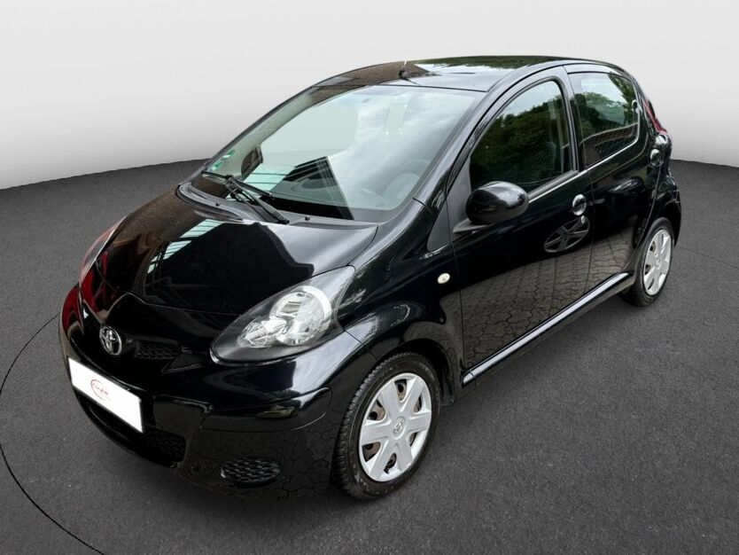 Aygo (X)