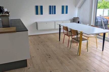 KÖLN-BRÜCKFELDRANDLAGE: LUXUS-4 Zimmer-Maisonette mit Süd-West-Terrasse in offener Bauweise