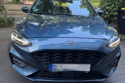 Ford Focus 37.500 km 20.000 &euro; Köln 50931