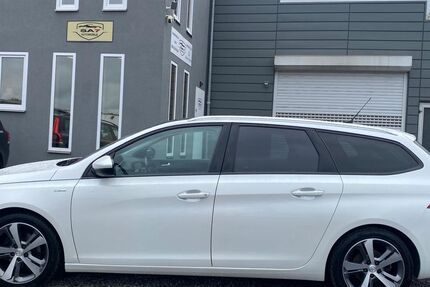 Peugeot 308 128.000 km 8.900 € Euskirchen 53881