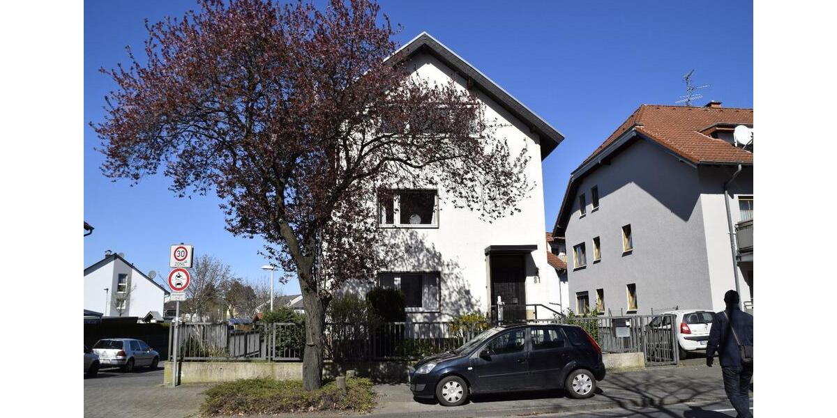 Dachgeschoßwohnung Bonn Küdinghoven - 2 Zimmer, 62 m&sup2;, 950&euro; | Angebot:24749901