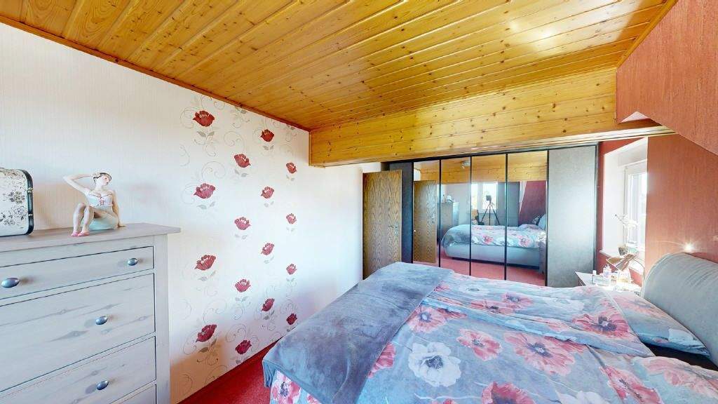 Einfamilienhaus Erftstadt Lechenich - 8 Zimmer, 226 m&sup2;, 535.000&euro; | Angebot:25703194