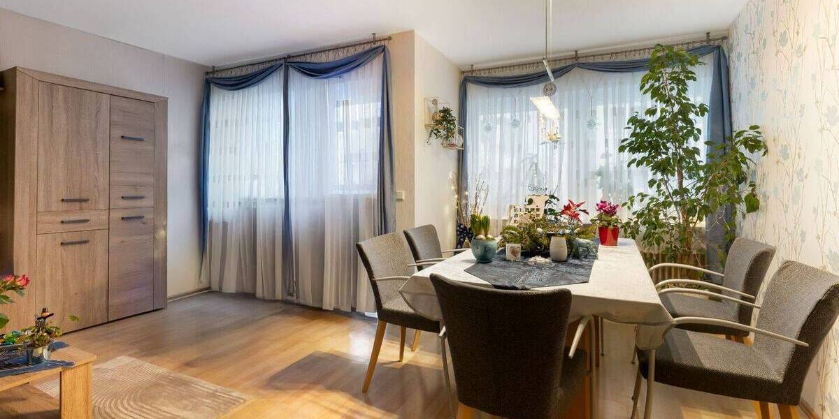 Mehrfamilienhaus, Wohnhaus Sankt Augustin - 6 Zimmer, 158 m&sup2;, 545.000&euro; | Angebot:26879770
