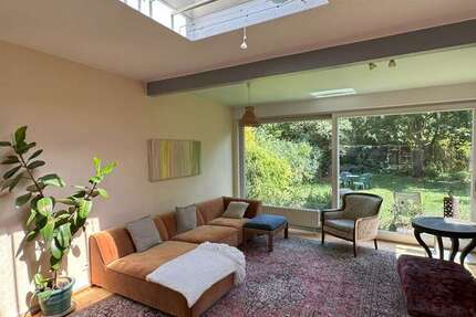 Haus Köln / Rondorf Rondorf - 5 Zimmer, 130 m&sup2;, 2.200&euro; | Angebot:22273419