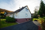 Charmantes Zweifamilienhaus mit gepflegtem Garten – Viel Platz, ruhige Lage in idyllischer Waldnähe - Zweifamilienhaus Rheinbreitbach | Angebot:23660349