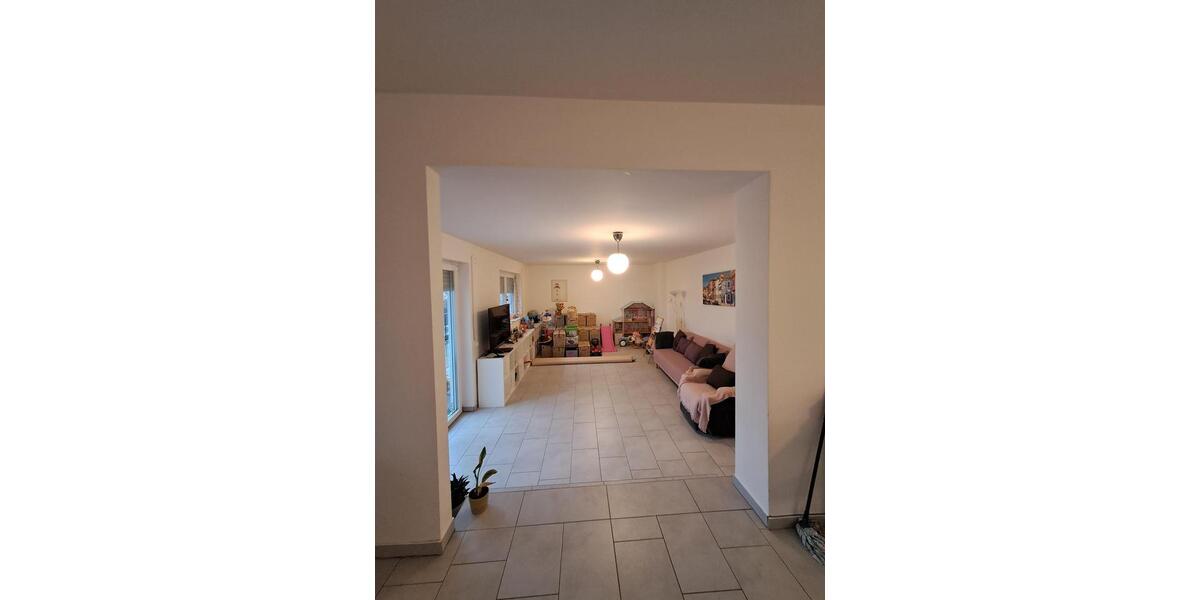 Etagenwohnung Bergisch Gladbach Alt-Frankenforst - 4 Zimmer, 137 m&sup2;, 1.785&euro; | Angebot:24533601